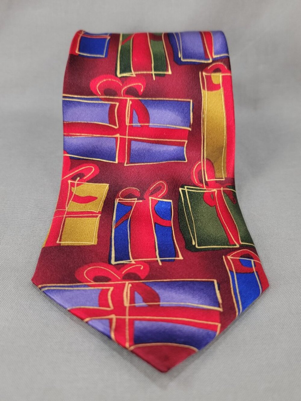 Vtg J Garcia Jerry Garcia Silk Necktie Tie Mens Red Blue Gold Holiday Gift Print